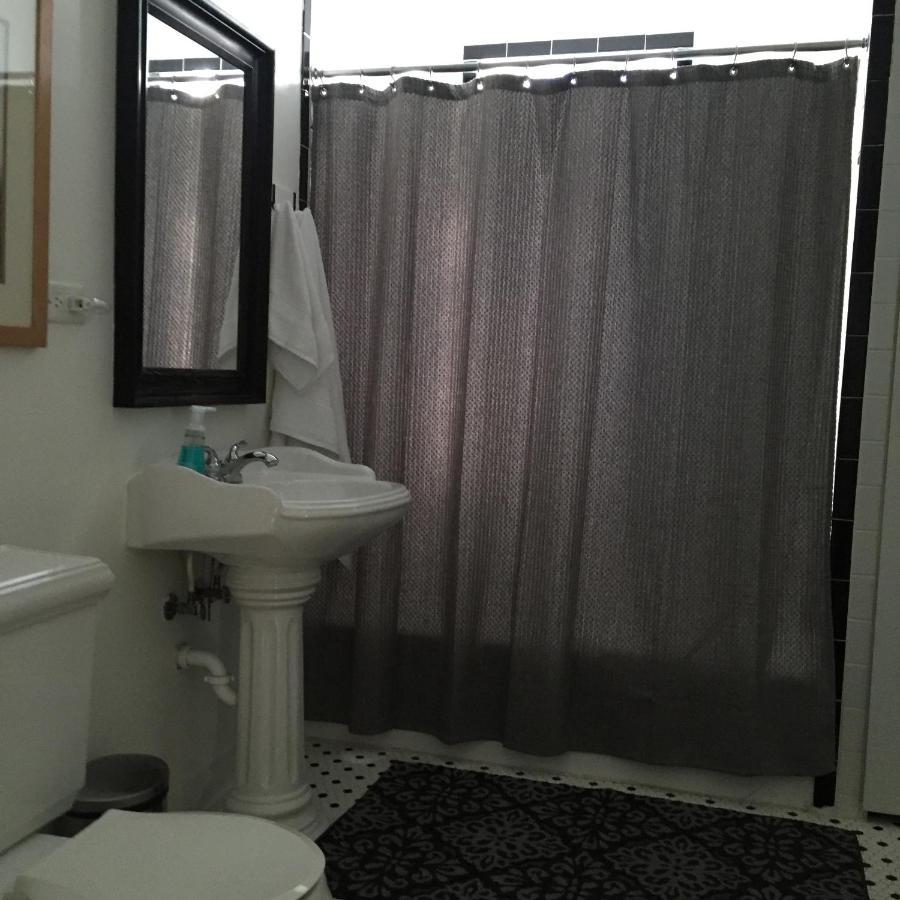 Appartement Oak Park Beauties - Tree Lined Streets - Walkable Extérieur photo
